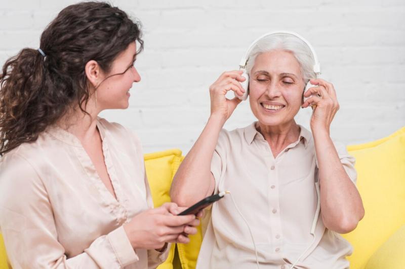 Atendimento Domiciliar em Fonoaudiologia: Como Funciona e os Benefícios Atendimento Domiciliar em Fonoaudiologia: Como Funciona e os Benefícios